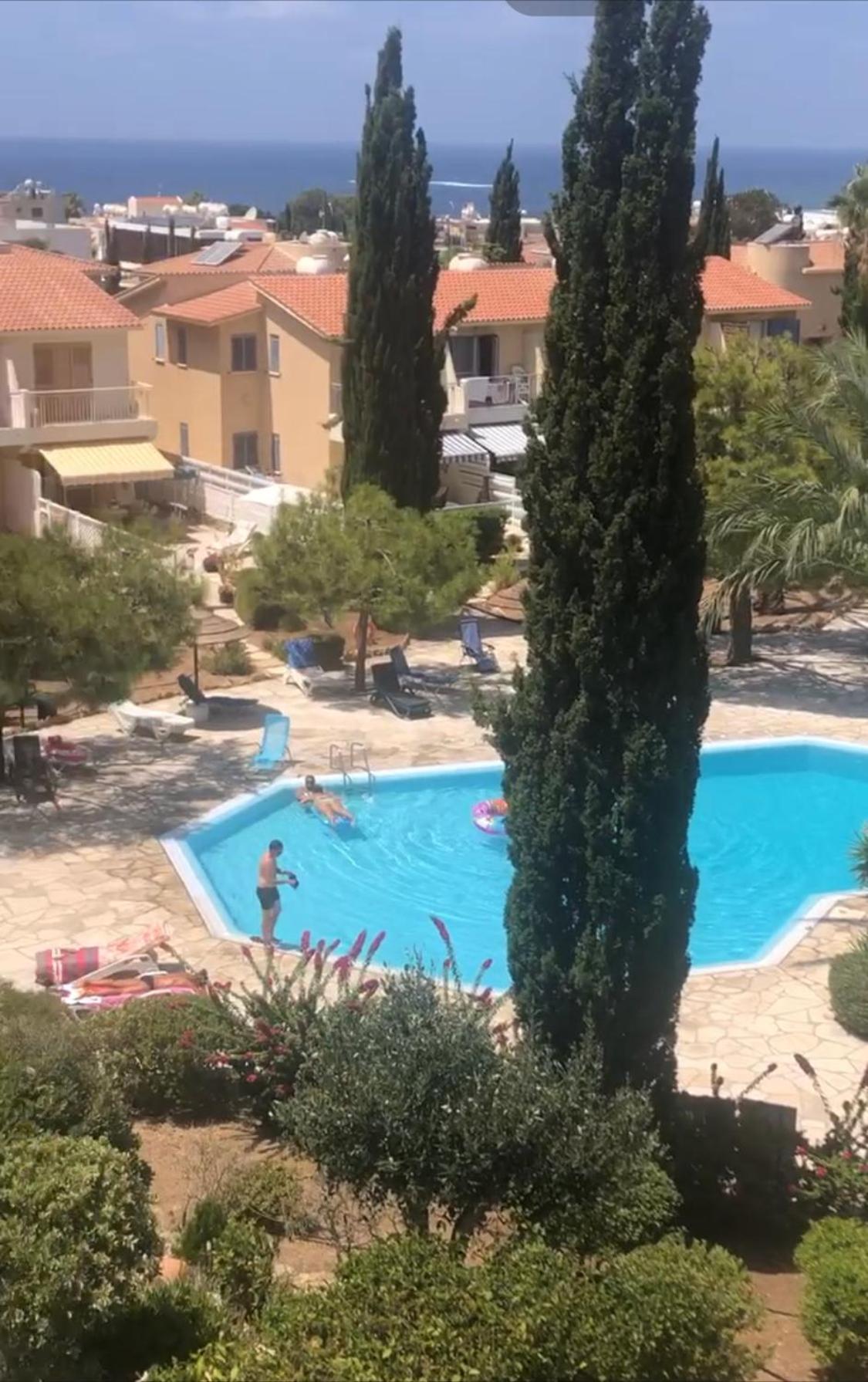 Newly Renovated- Regina Gardens 1, Venus Beach 500 M, Sea&Sunsets View, License Ooo7141 Paphos Buitenkant foto